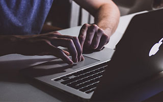 揭露广告的虚假宣传，从广告设计到商业行为的陷阱